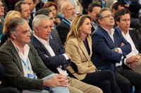 Arenas asegura que el PP sabe "a dónde va" frente a la "orfandad de proyecto político" del PSOE