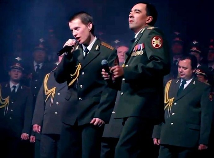 Policía rusa versiona 'Get Lucky' de Daft Punk
