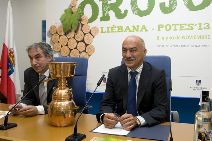 Alquitara de oro en la Feria del Orujo de Potes