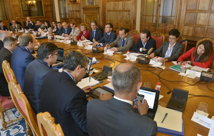 Reunión de miembros de la RECI en Santander