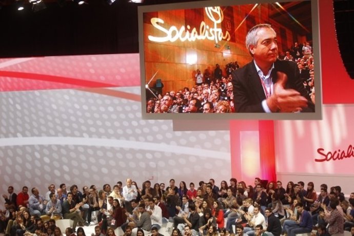 Pere Navarro en la Conferencia Política del PSOE en Madrid