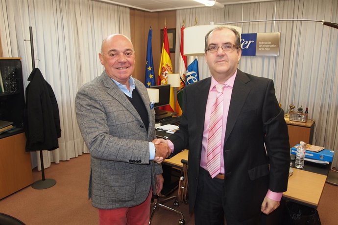 García Calzada renueva asesoría en contratación internacional    