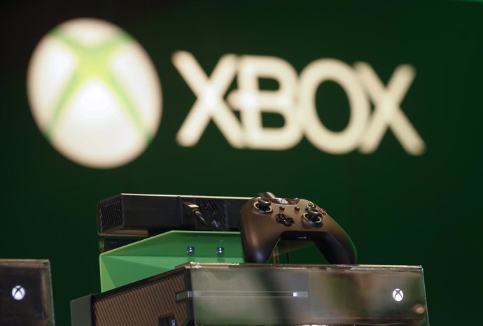 Una consola Xbox One de Microsfot durante la muestra de videojuegos Gamescome en