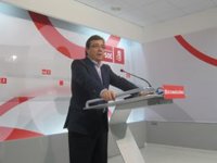 Vara afirma que el PSOE siente "afecto" por el PSC pero "no" puede aceptar "en ningún caso" el derecho a decidir
