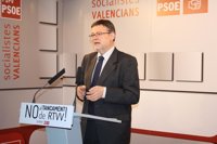 Puig (PSPV) ve a Susana Díaz como un "valor emergente" que aporta "frescura y nuevas formas" al PSOE