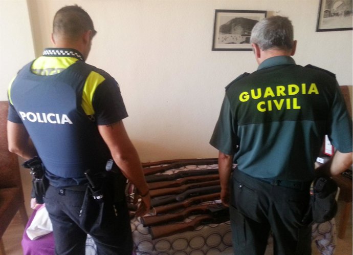 Cae un clan familiar con dos hombres y una mujer por robar en tres viviendas 