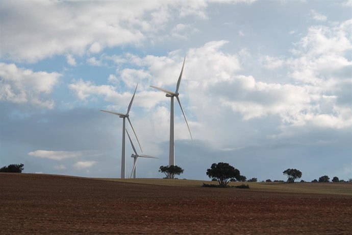 MOLINOS, ENERGÍA EÓLICA, RENOVABLES, VIENTO
