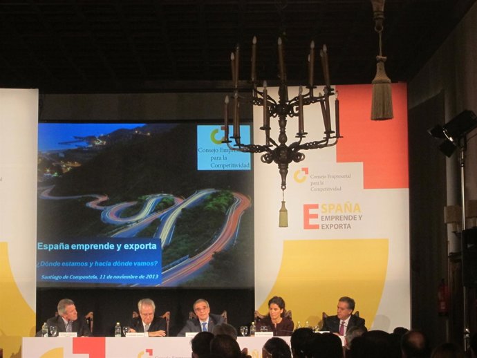 El presidente del Consejo Empresarial para la Competitividad, César Alierta