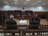 Condenado a seis años de prisión por prender fuego en su casa con la familia dentro