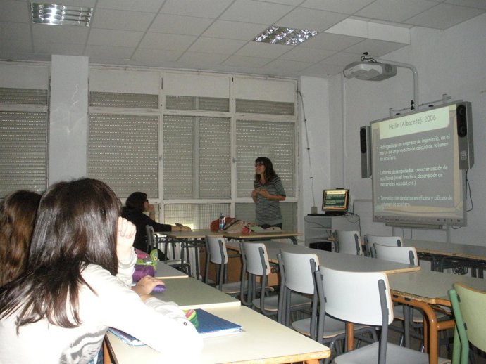 Charla Jóvenes Geólogos