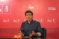 El PSOE apela a la "altura de miras" de IU y UPyD a la hora de negociar los presupuestos