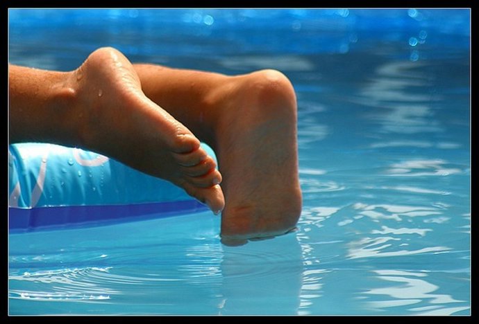 Pies, Agua, Verano
