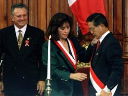Martha Chavez con Alberto Fujimori
