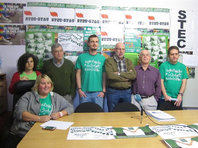 Miembros de la Plataforma en Defensa de la Enseñanza Pública