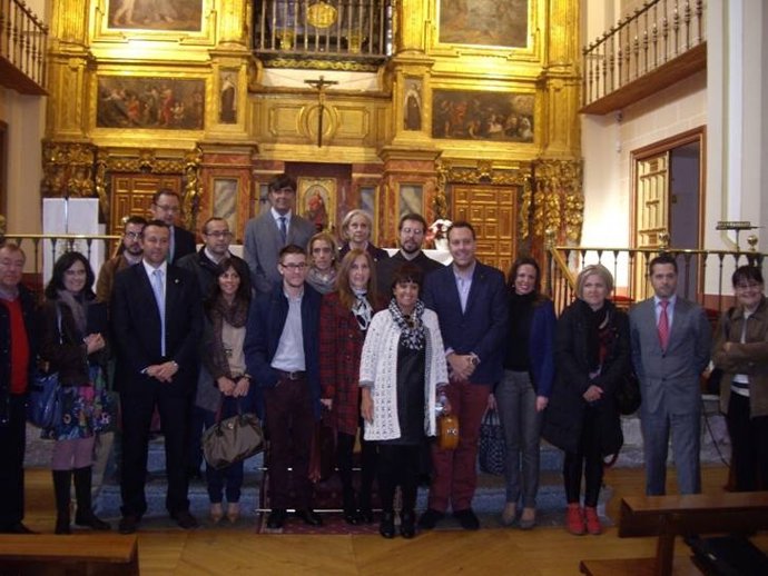Participantes en la reunión de ayer en Alba de Tormes.