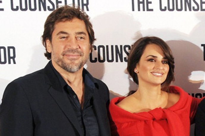 Penélope y Bardem se muestra una vez más reaccios con la prensa