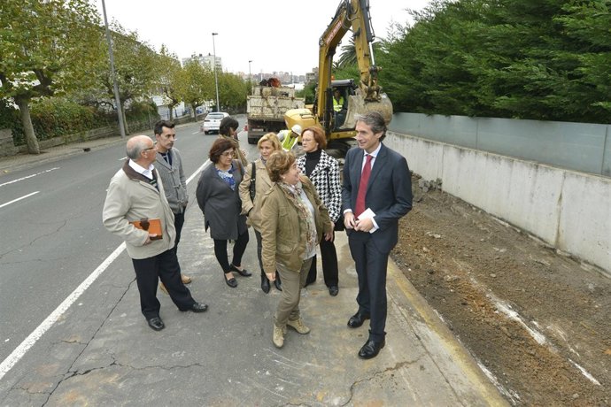 Comienzan las obras de la avenida del Faro con asfalto ecológico
