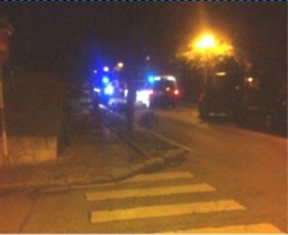 Coches de la Policía Nacional en las inmediaciones del atraco