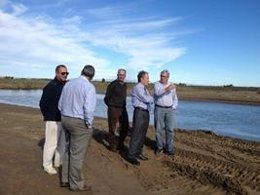 Representantes de Cons de Agr y de la Comunidad de Regantes del Delta del Ebro