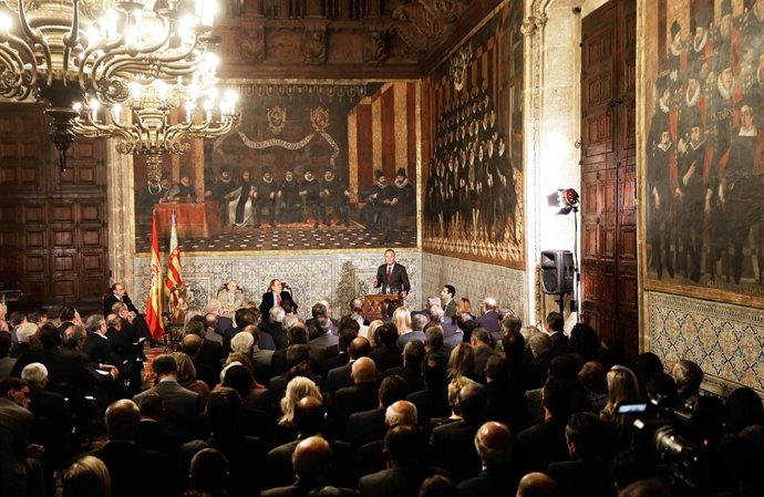 Fabra en la presentación del informe del 'comité de sabios'.