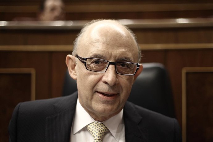 Cristóbal Montoro, ministro de Hacienda