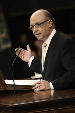 Ministro de Hacienda, Cristóbal Montoro, en el Congreso