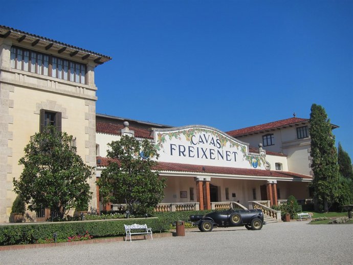 Cavas De Freixenet En Sant Sadurní D'anoia (Barcelona)