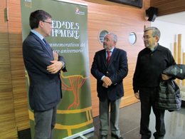 Enrique Saiz junto a Gonzálo Jiménez y Luis Argüello.
