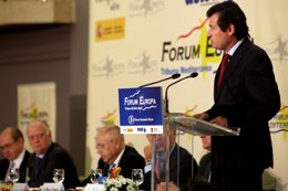 Císcar durante su intervención en el Fórum Europa