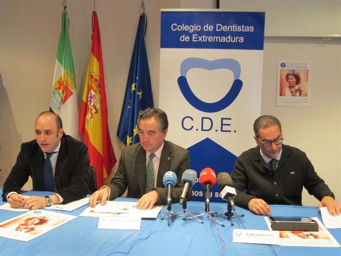 Responsables Del Colegio De Dentistas De Extremadura
