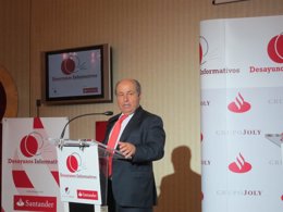 Alcalde de Granada, José Torres Hurtado, en desayuno de Joly