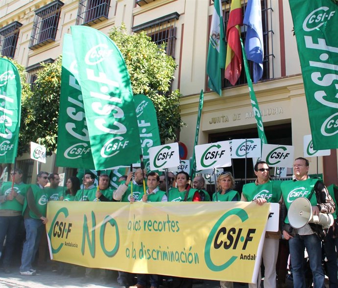 Concentración de CSIF en contra de los recortes