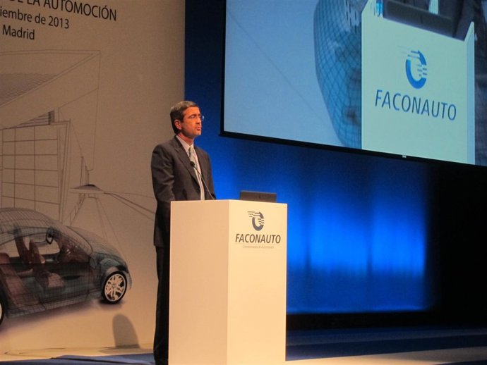 El secretario de Estado de Economía en el congreso de Faconauto