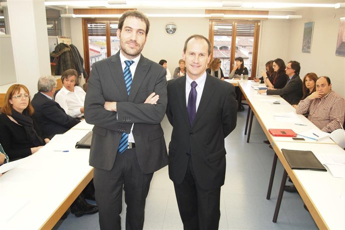 Mesa redonda a propósito de la reforma laboral