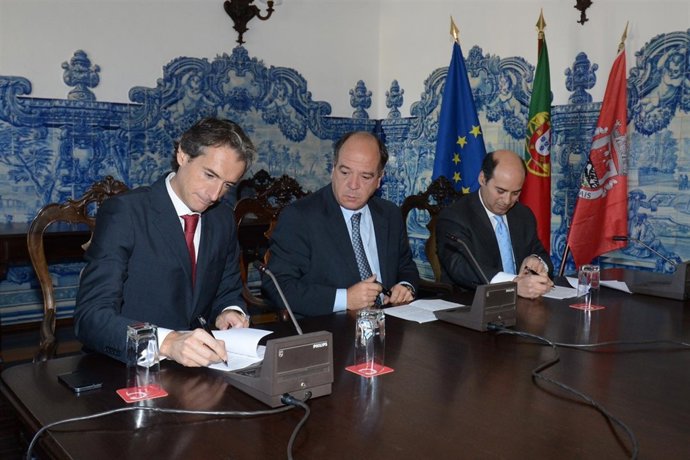 Firma del acuerdo para crear la Red Ibérica de Ciudades Inteligentes