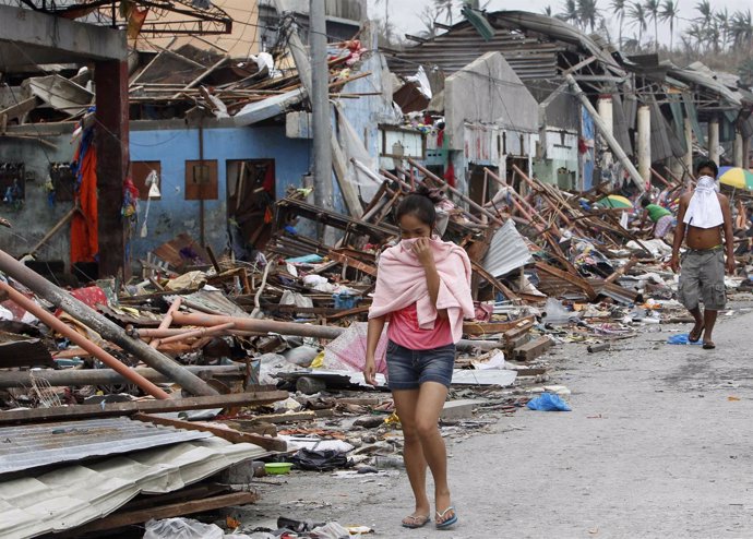 Zona devastada por el tifón Yolanda en Filipinas