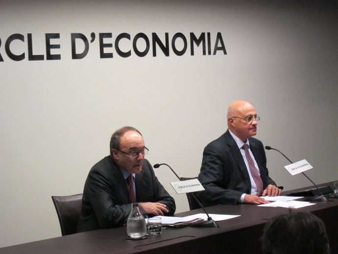 Luis María Linde (Banco de España) y Josep Oliu (B.Sabadell)