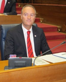 Fabra en su escaño en las Corts