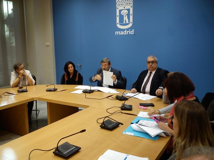 Lissavetzky en rueda de prensa