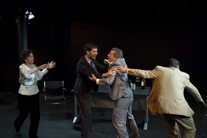 Escena de la obra teatral 'Anomia'.