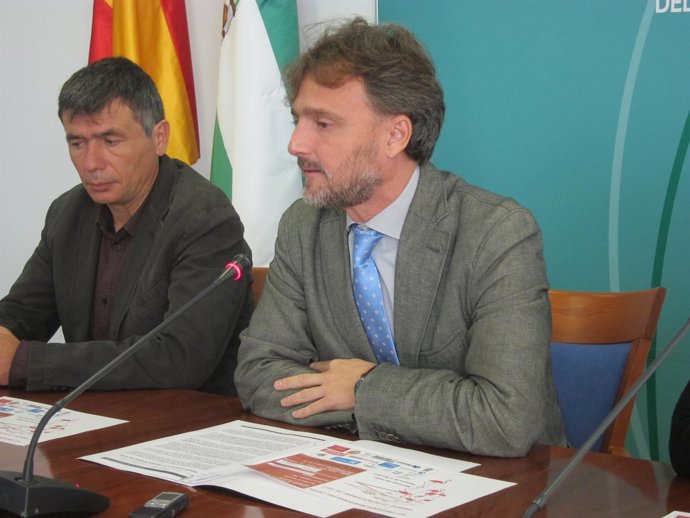 El delegado de la Junta en Huelva, José Fiscal. 