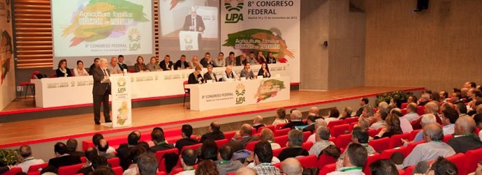 Miguel Arias Cañete en UPA 