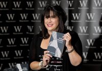 E.L. James está "completamente aterrorizada" con la película de 50 sombras de Grey
