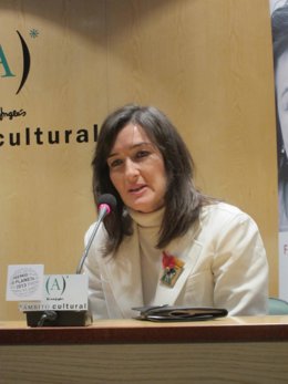 La exministra de Cultura y finalista Premio Planeta 2013, Ángeles González-Sinde