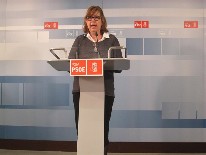 Maru Menéndez en rueda de prensa