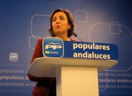 La vicesecretaria de Organización del PP-A, Ana Corredera, hoy en rueda de prens