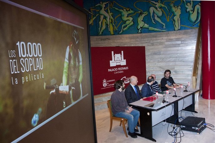 Presentación del documental sobre 'Los 10.000 del Soplao'