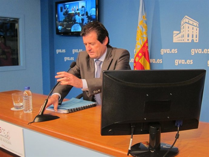 José Císcar en rueda de prensa 