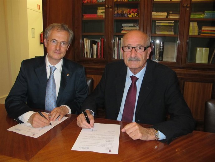 Firma del convenio entre el CETC y la Cámara de Comercio de Girona