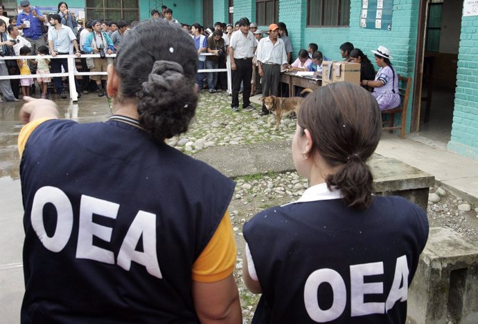 Observadores electorales de la OEA.